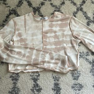 NWOT Adika Long Sleeve Tan Tie Dye Crop Top with Ruffle Hem Women’s Medium